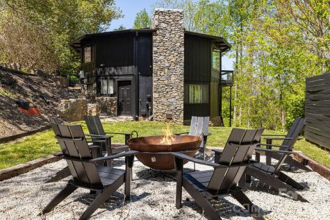 1 Patton Circle Asheville NC 28804