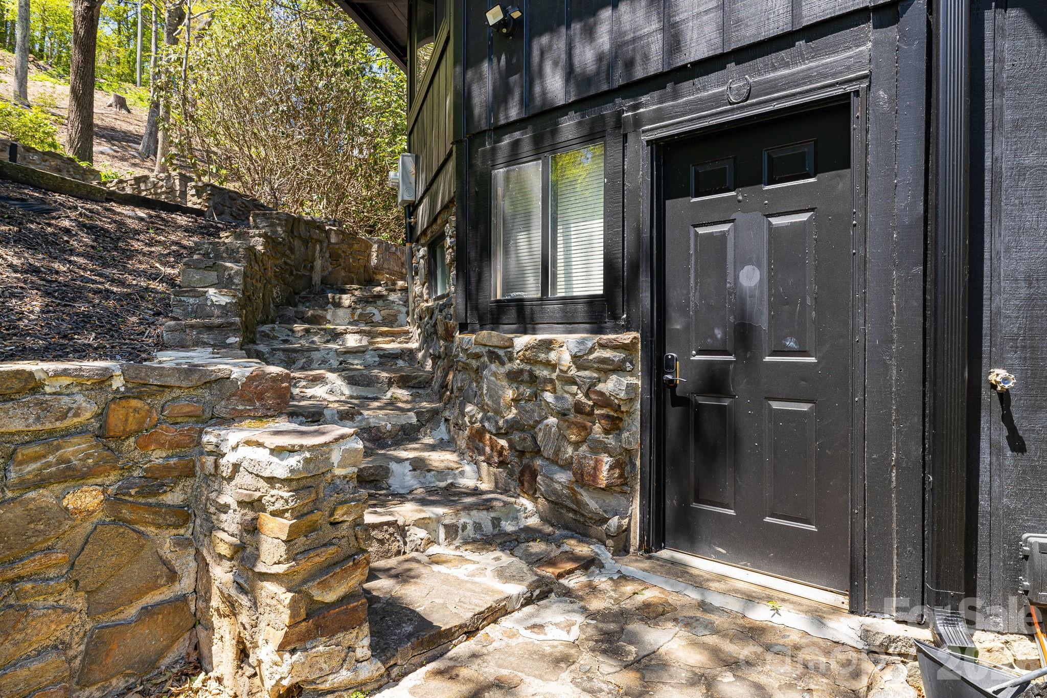 1 Patton Circle Asheville NC 28804