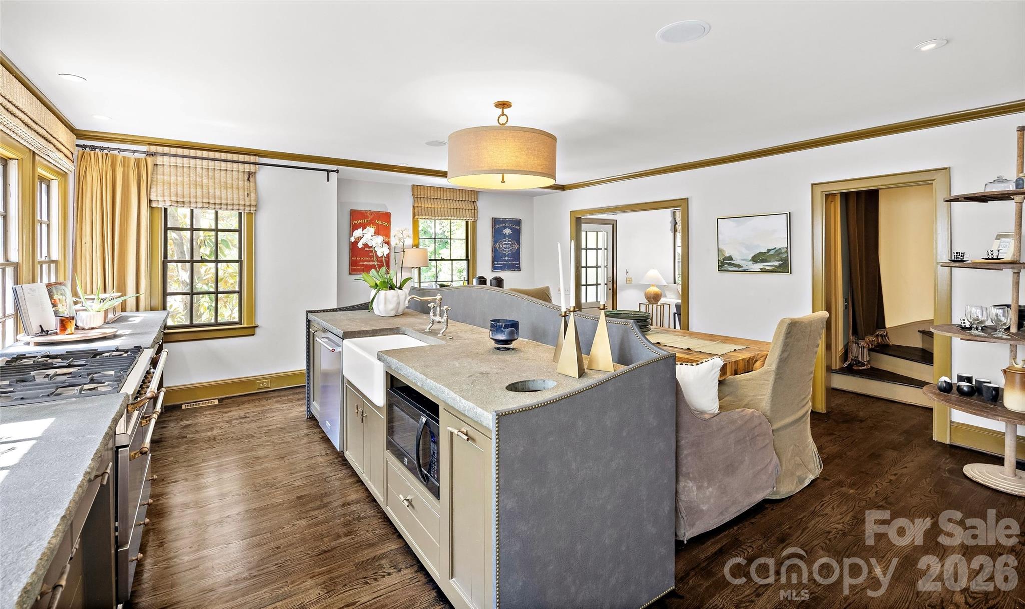 208 Wales Avenue Charlotte NC 28209