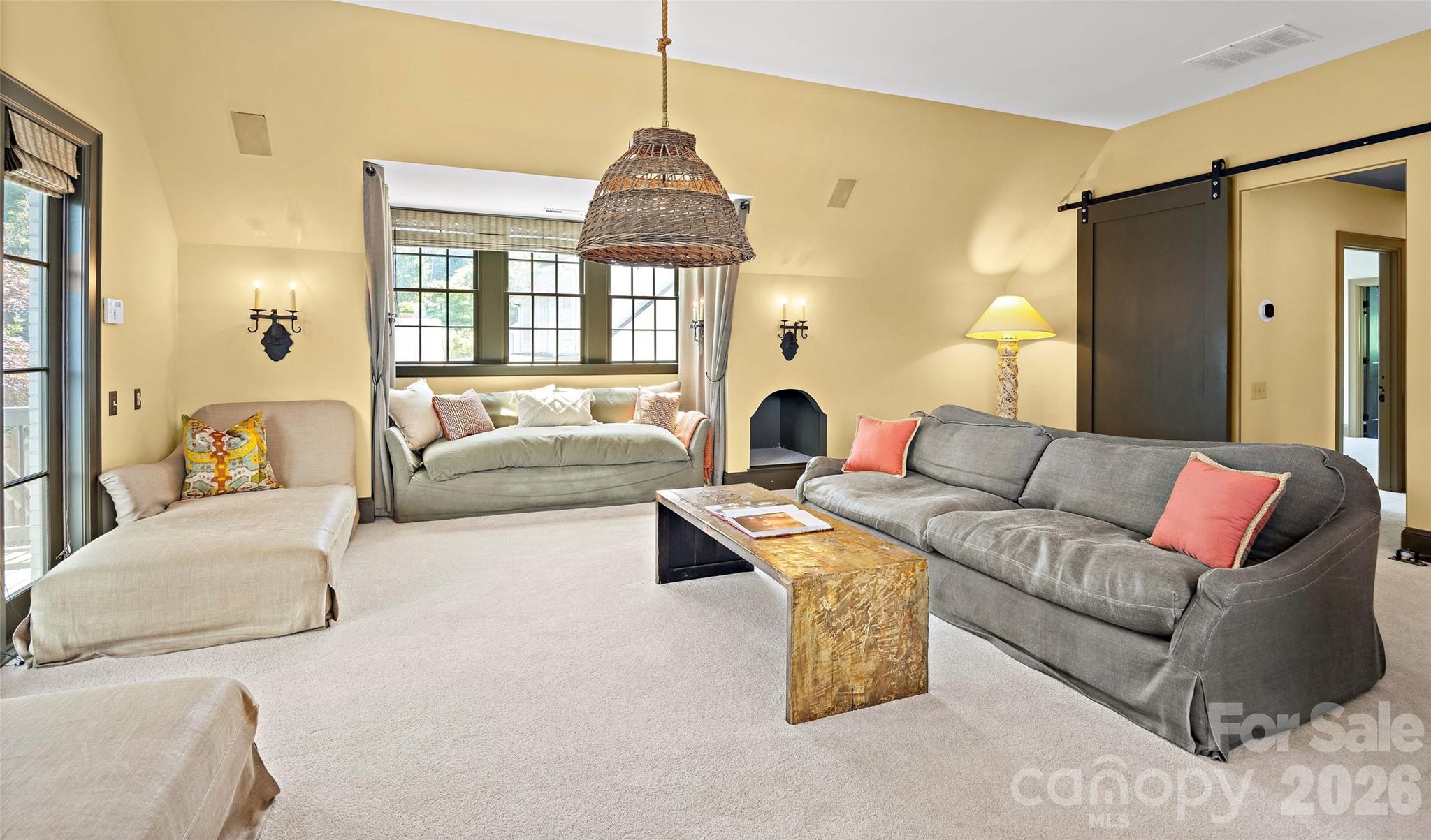 208 Wales Avenue Charlotte NC 28209