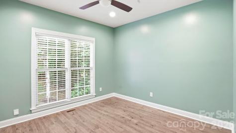 4089 Harmattan Drive Denver NC 28037