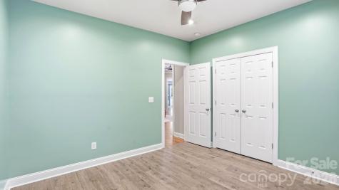 4089 Harmattan Drive Denver NC 28037