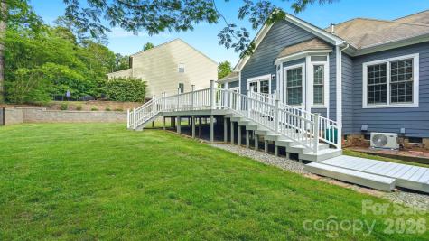 4089 Harmattan Drive Denver NC 28037