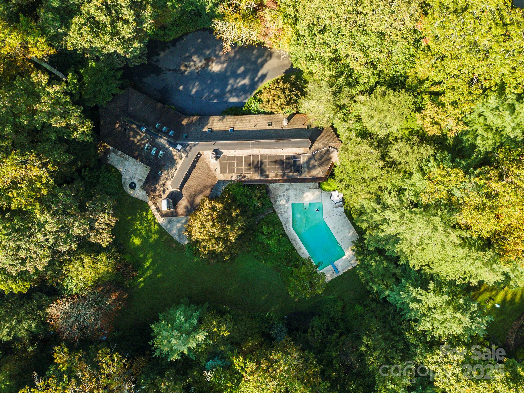 18 Forest Road Asheville NC 28803