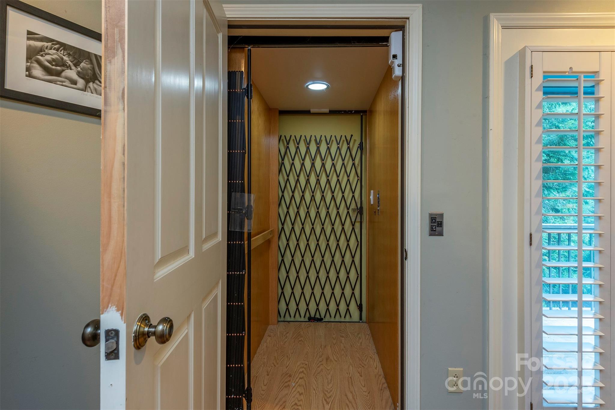 18 Forest Road Asheville NC 28803