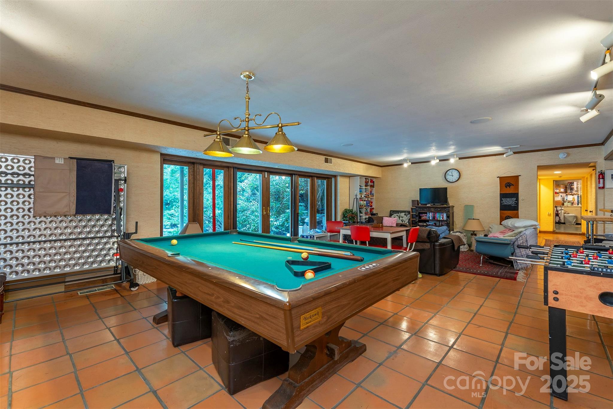 18 Forest Road Asheville NC 28803