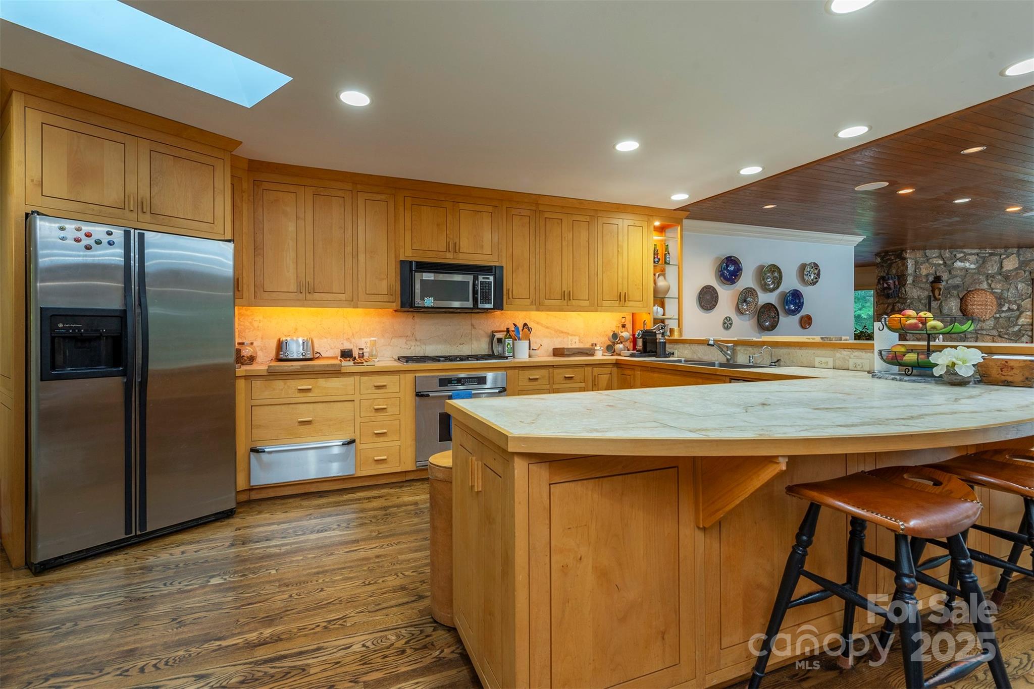 18 Forest Road Asheville NC 28803