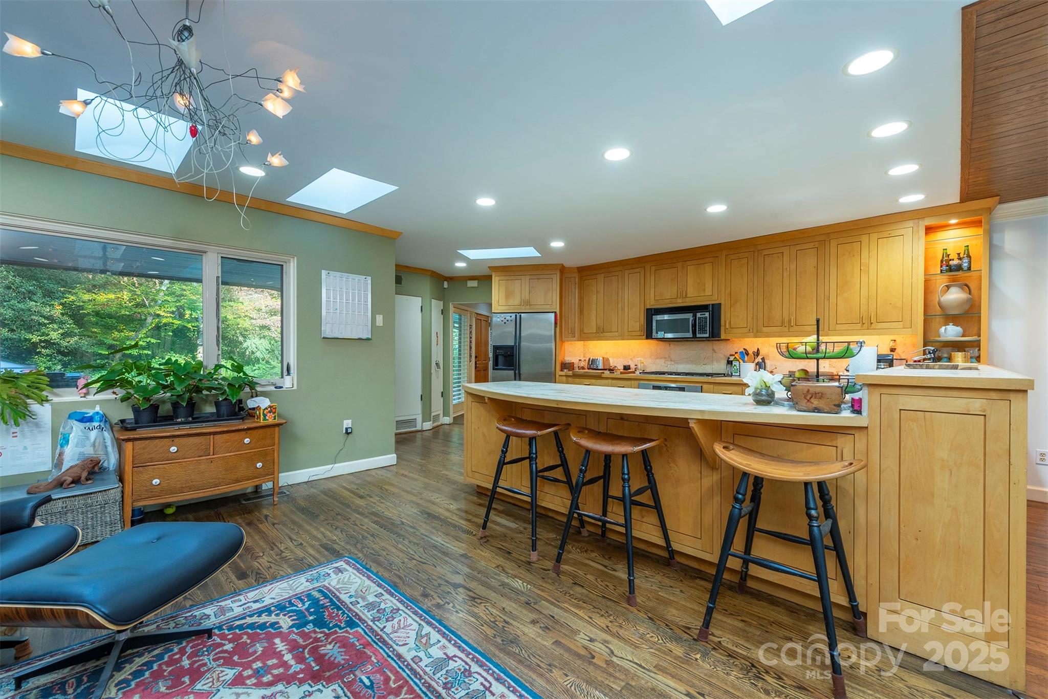 18 Forest Road Asheville NC 28803