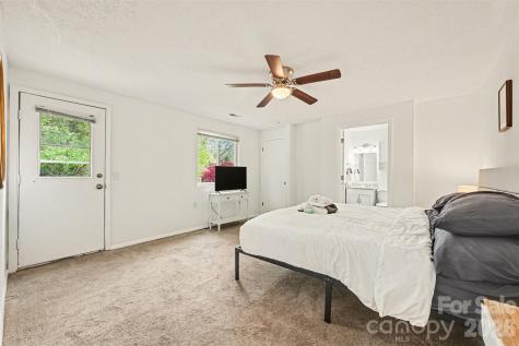 9815 Meringue Place Charlotte NC 28270