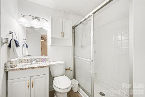 9815 Meringue Place Charlotte NC 28270