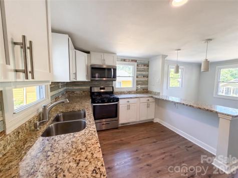 13311 Central Avenue Huntersville NC 28078