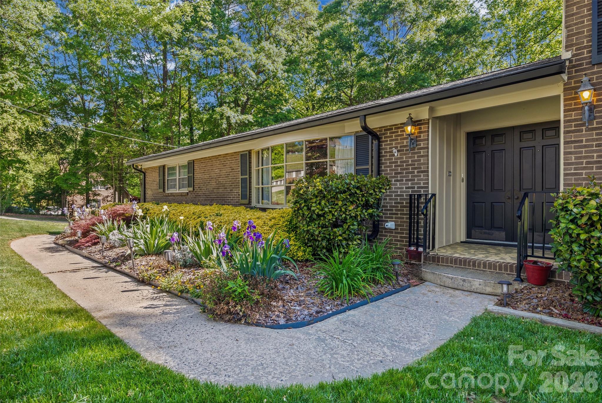 1914 N New Hope Road Gastonia NC 28054