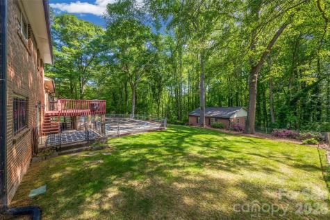 1914 N New Hope Road Gastonia NC 28054