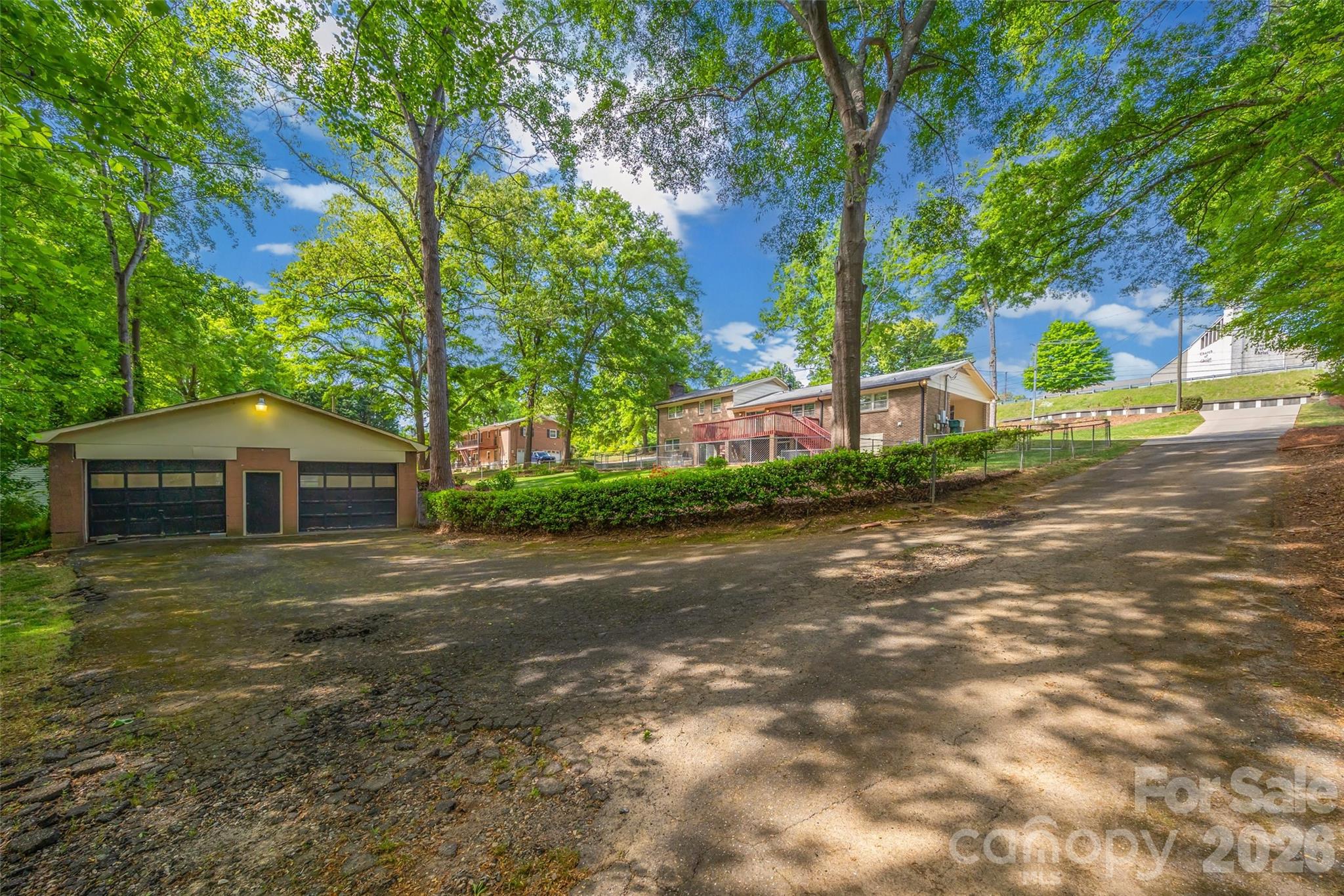 1914 N New Hope Road Gastonia NC 28054