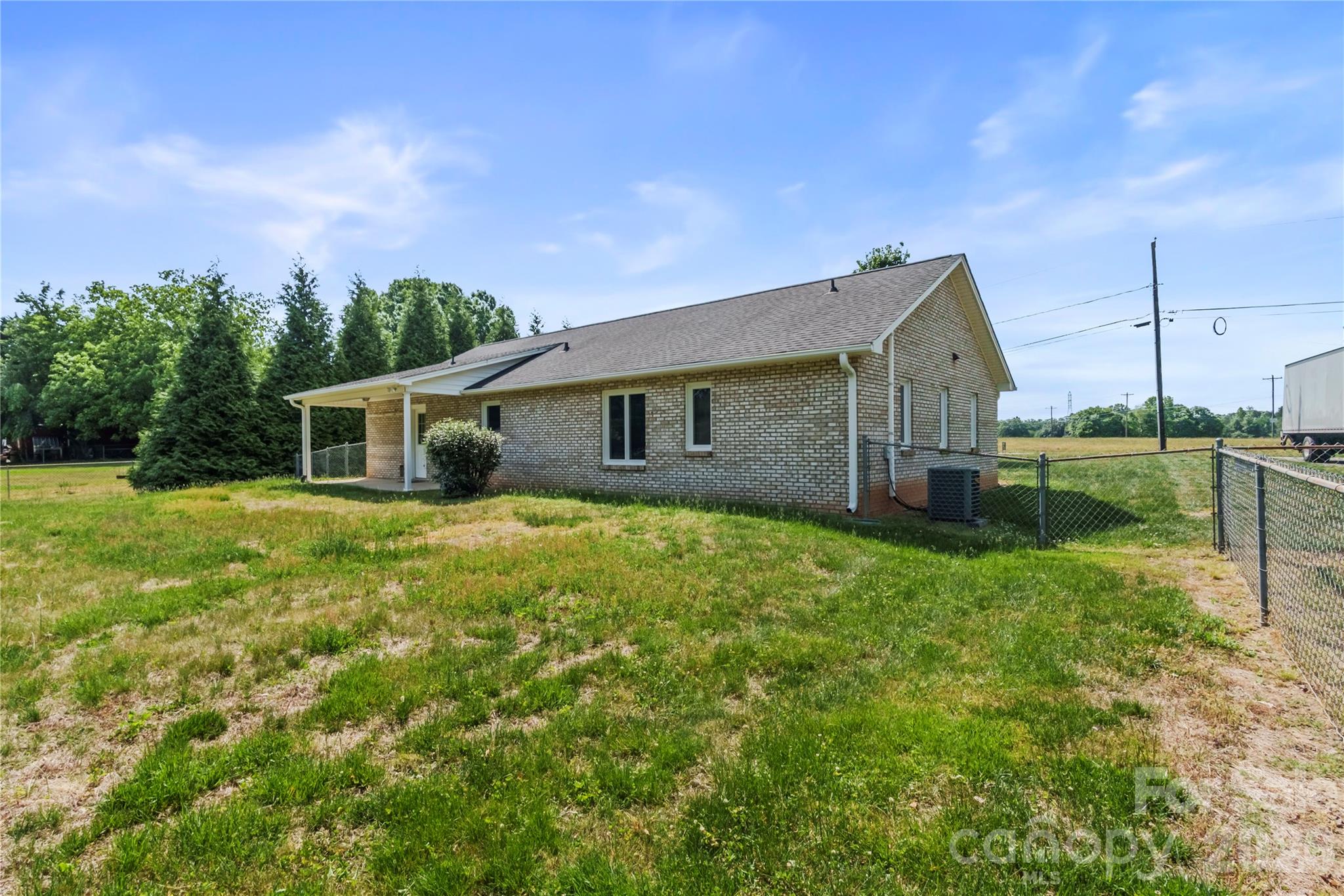 807 Silver Dapple Lane Kernersville NC 27284