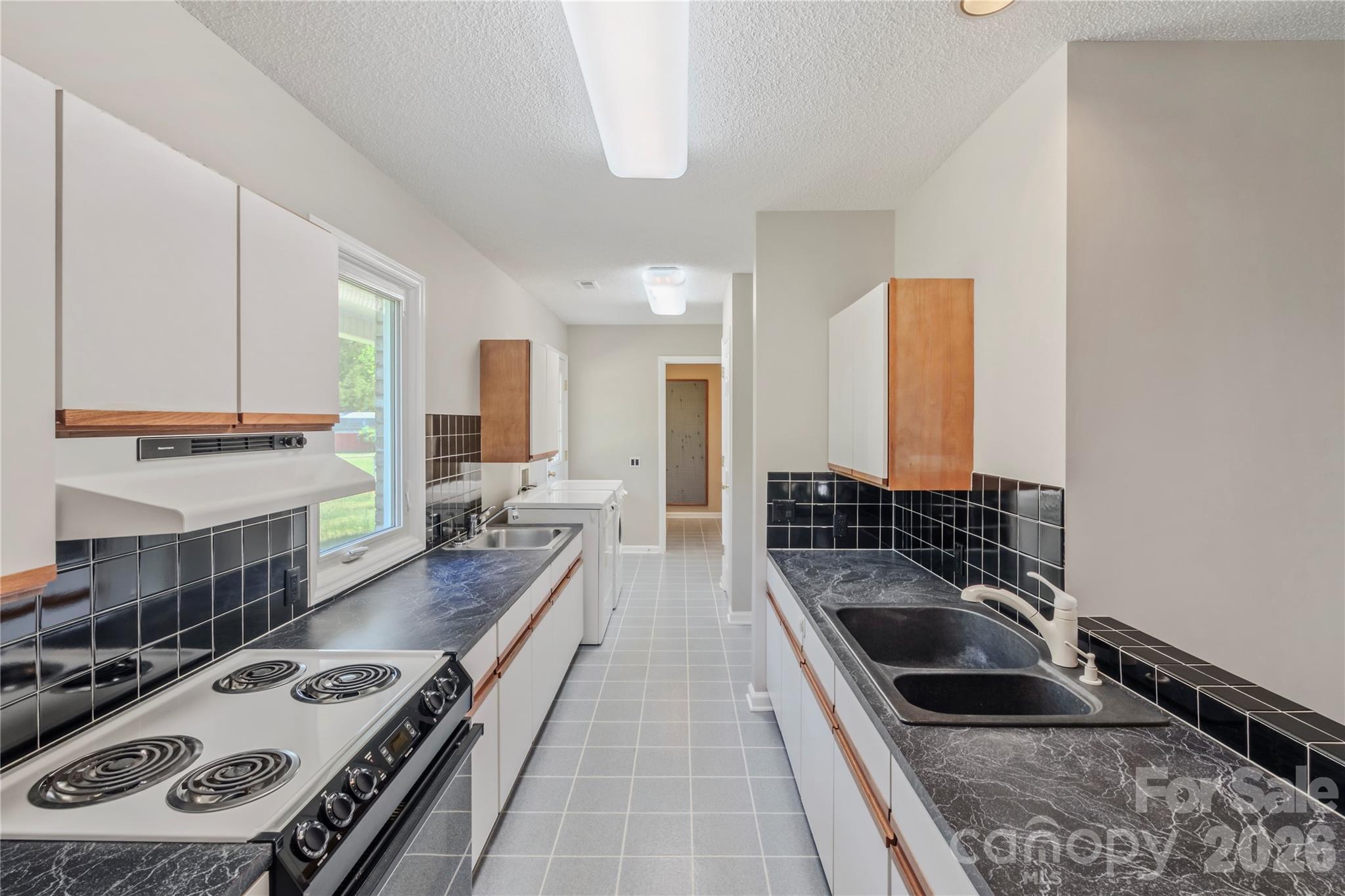 807 Silver Dapple Lane Kernersville NC 27284