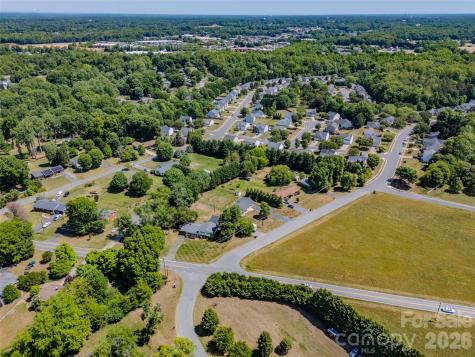 807 Silver Dapple Lane Kernersville NC 27284