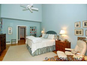 154 Lakeshore Drive Asheville NC 28804