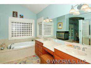154 Lakeshore Drive Asheville NC 28804