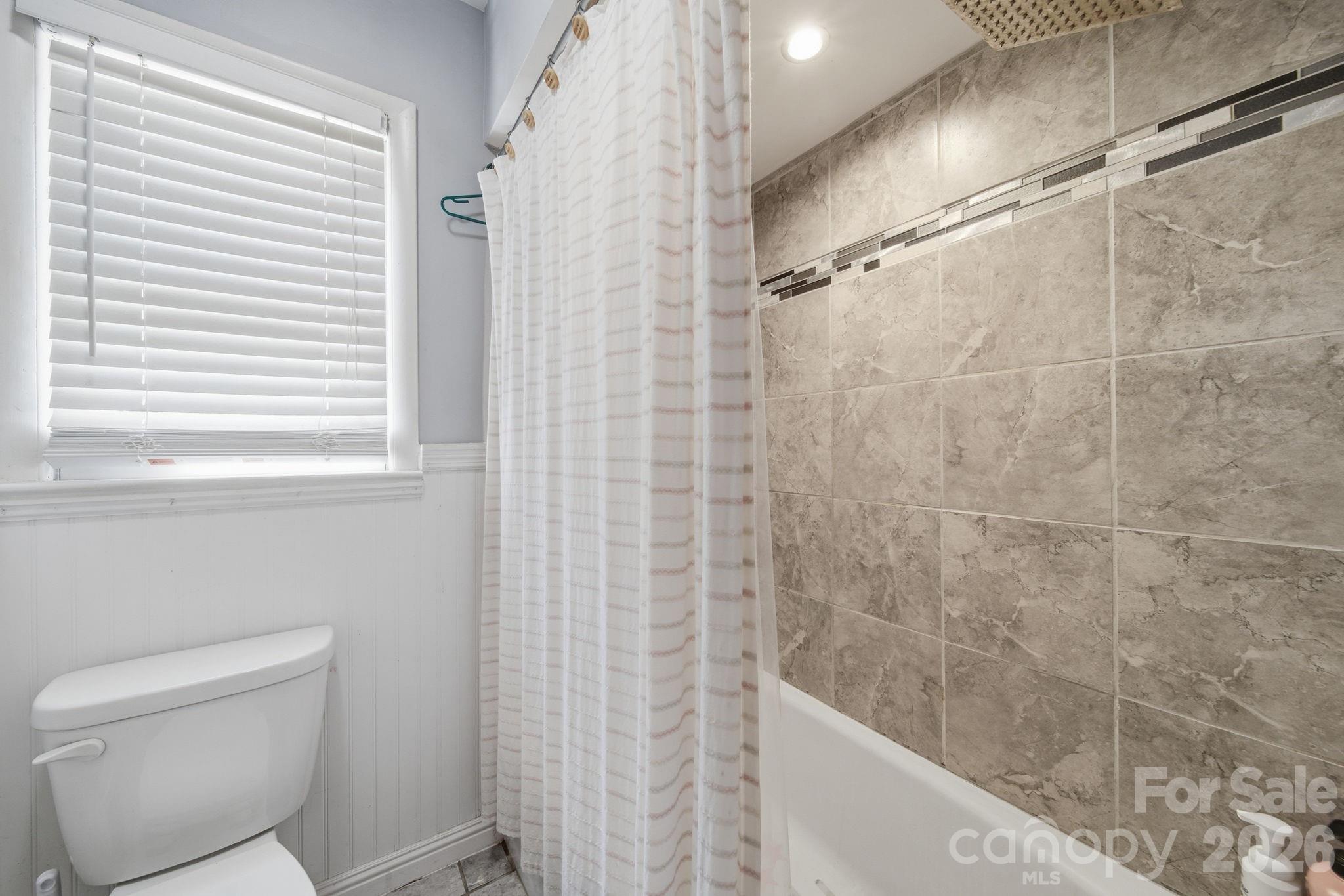 970 23rd Avenue NE Hickory NC 28601