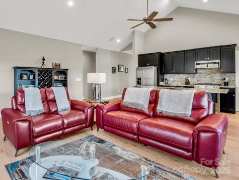 5588 Table View Lane Lenoir NC 28645