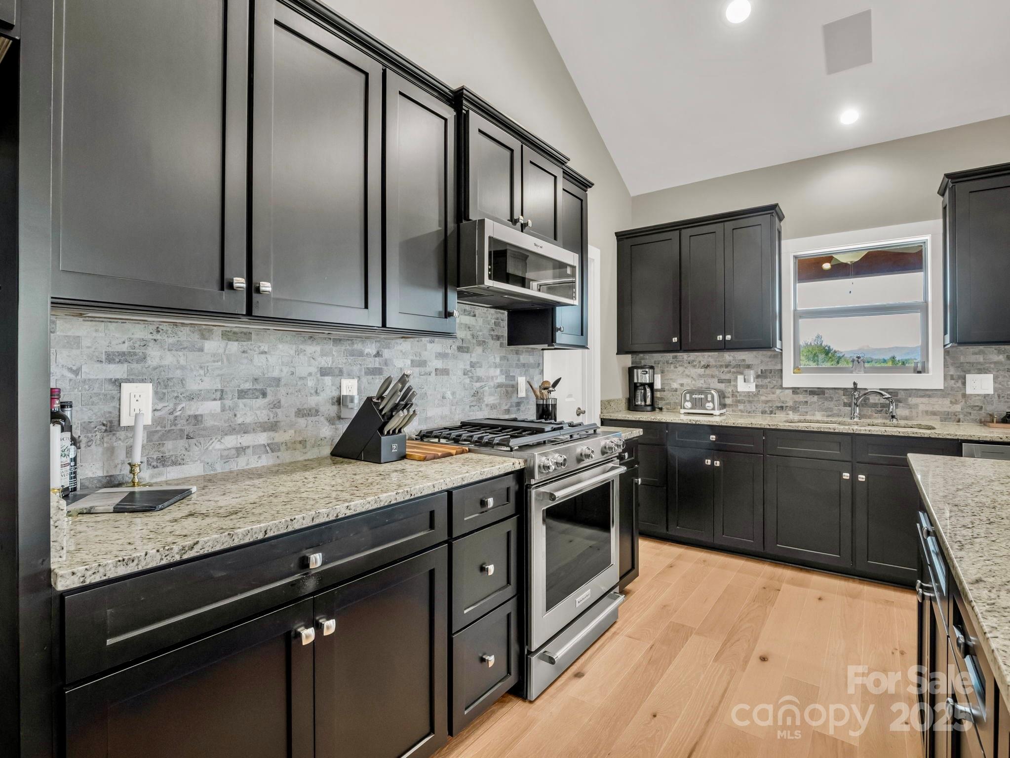 5588 Table View Lane Lenoir NC 28645