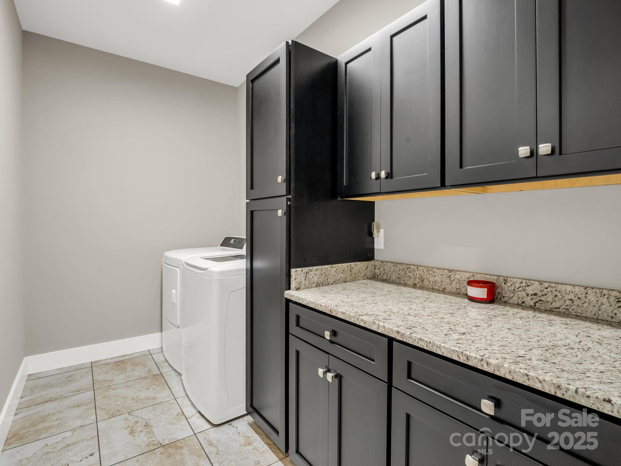 5588 Table View Lane Lenoir NC 28645