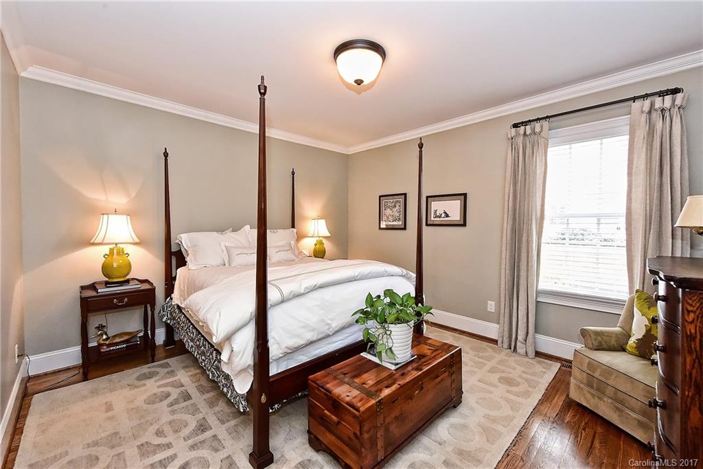 1132 Providence Road Charlotte NC 28207