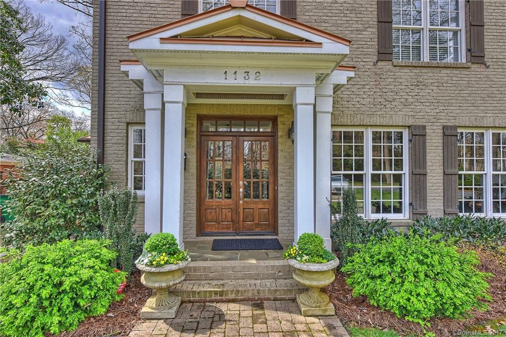 1132 Providence Road Charlotte NC 28207