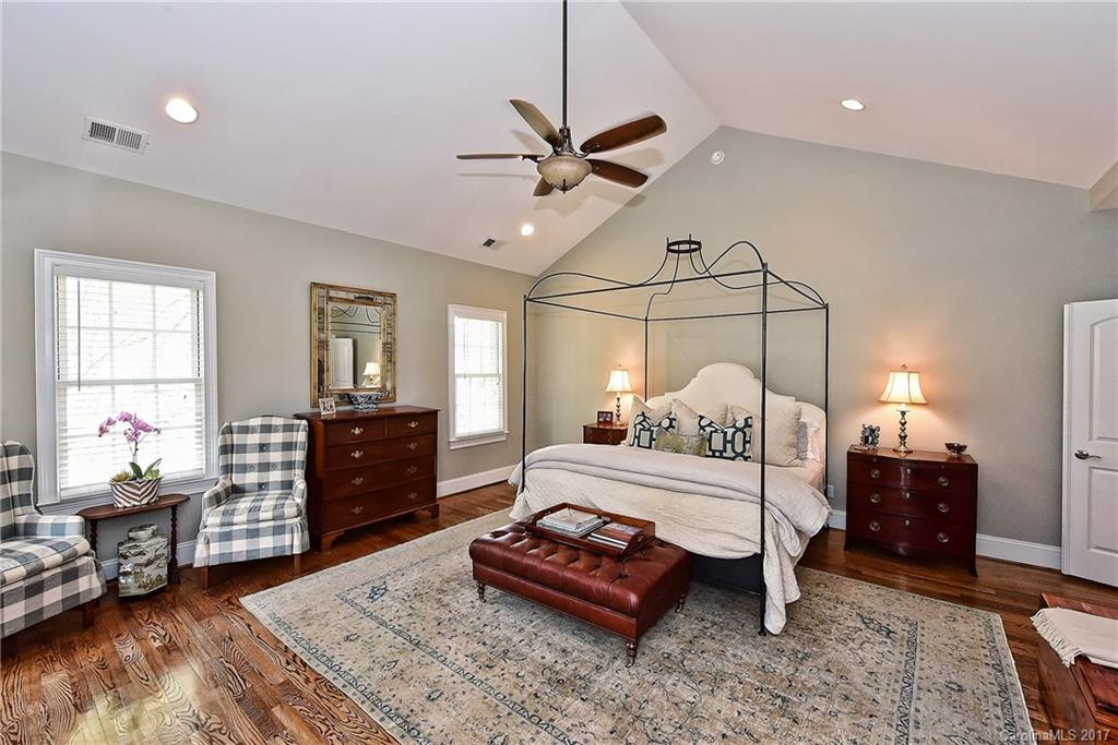 1132 Providence Road Charlotte NC 28207