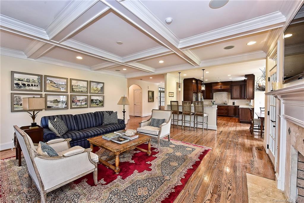 1132 Providence Road Charlotte NC 28207