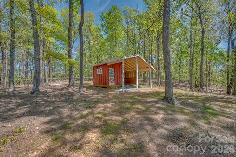 2825 River Road Columbus NC 28722