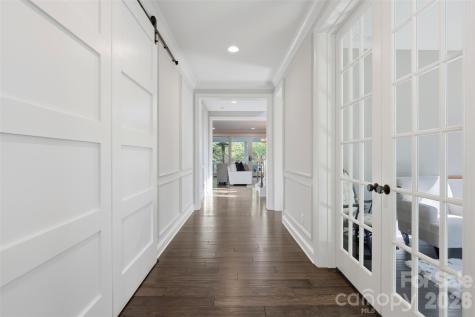 1924 Plaza End Trace Charlotte NC 28205