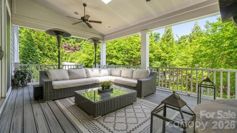 1924 Plaza End Trace Charlotte NC 28205