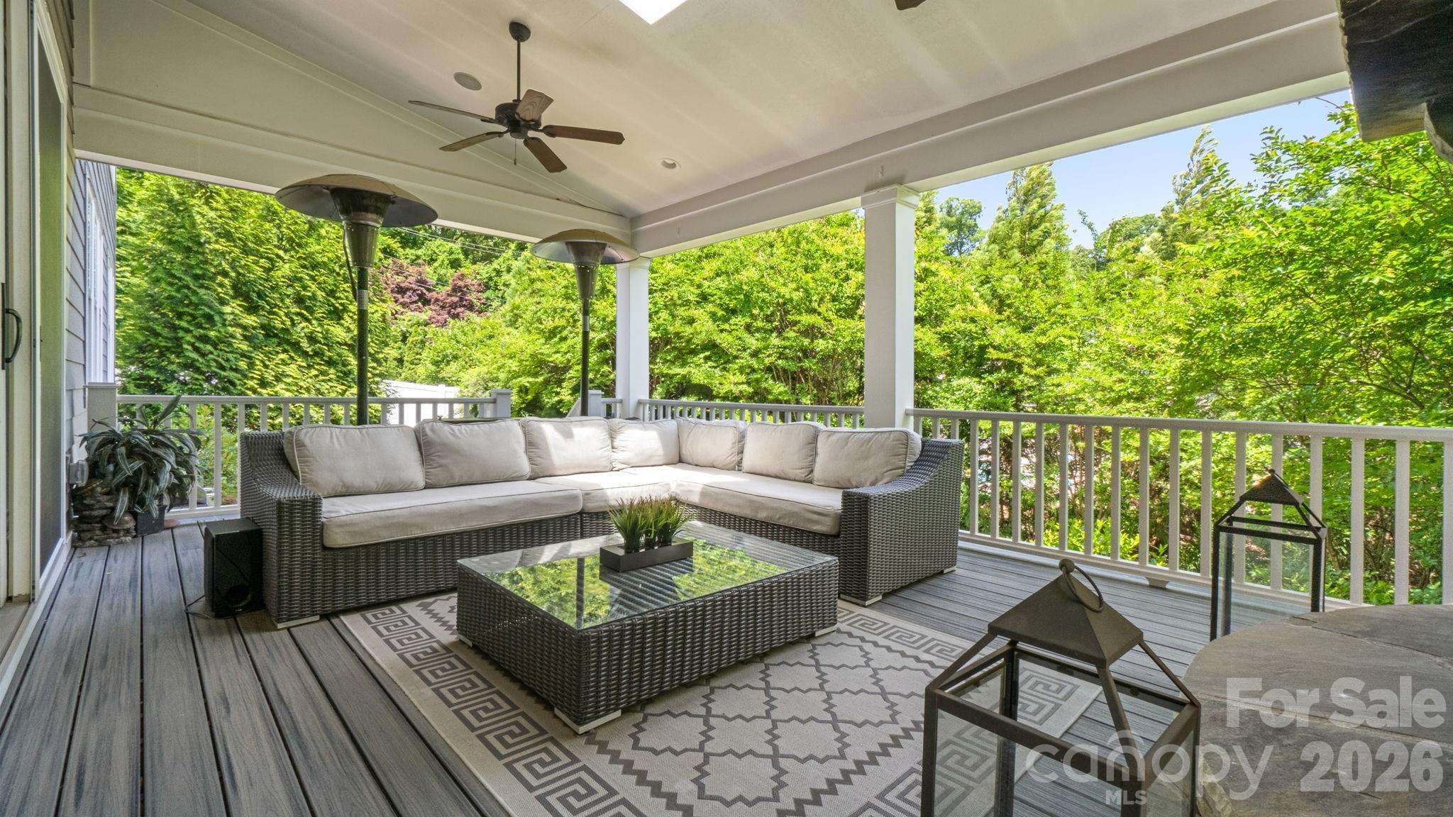 1924 Plaza End Trace Charlotte NC 28205