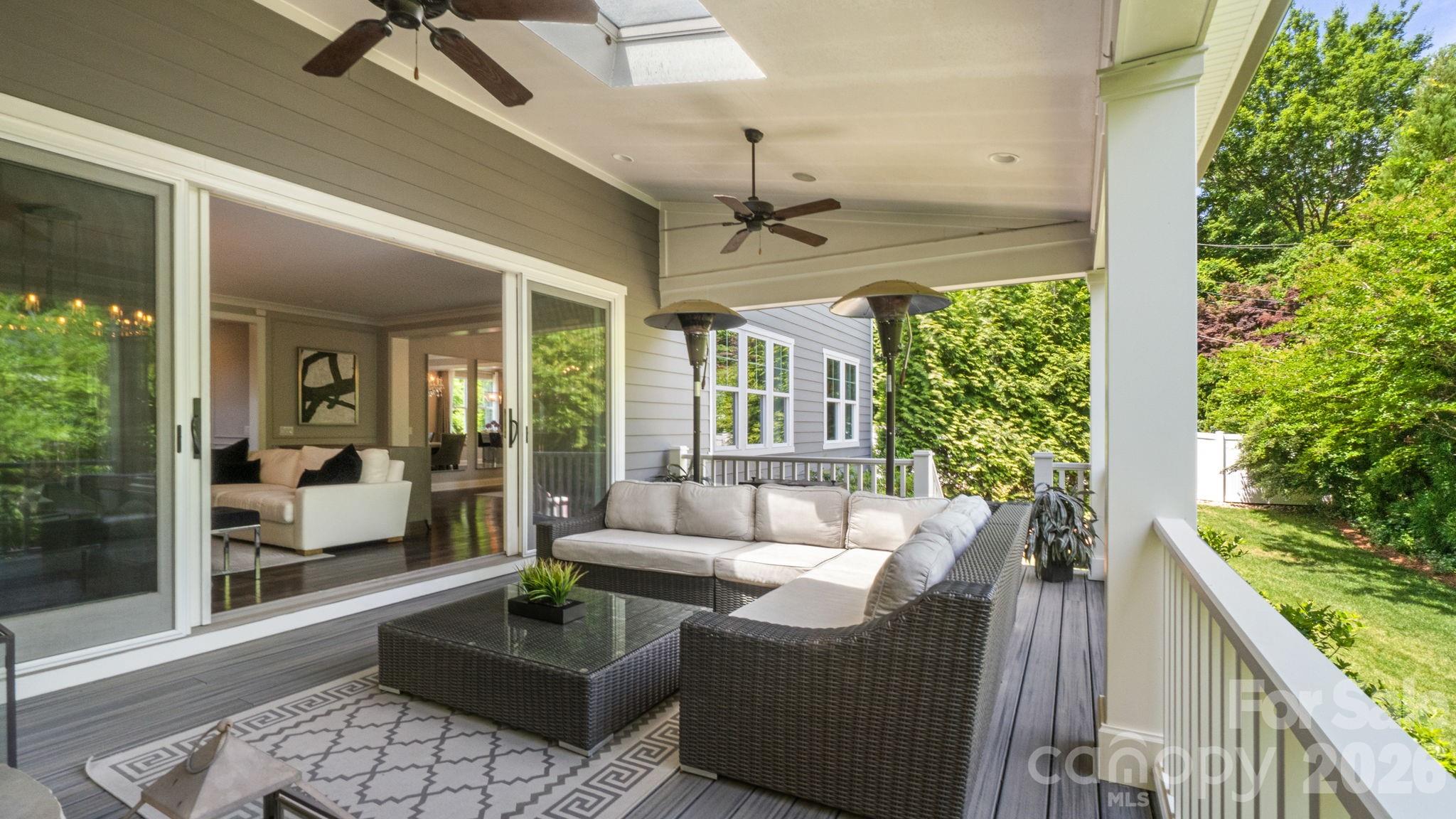 1924 Plaza End Trace Charlotte NC 28205