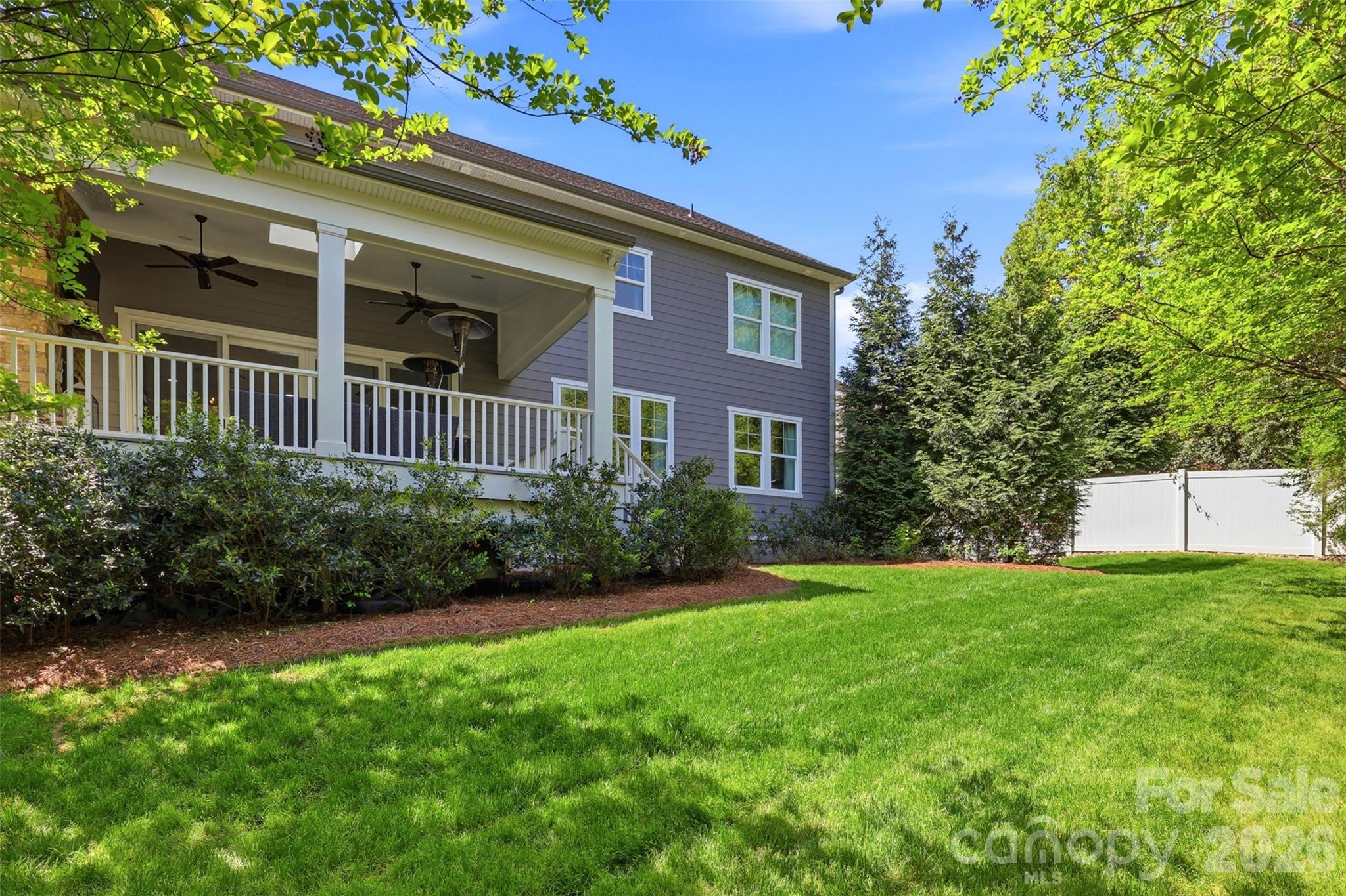 1924 Plaza End Trace Charlotte NC 28205