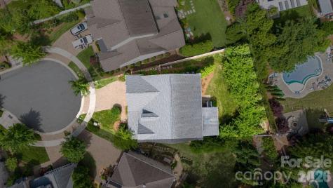 1924 Plaza End Trace Charlotte NC 28205