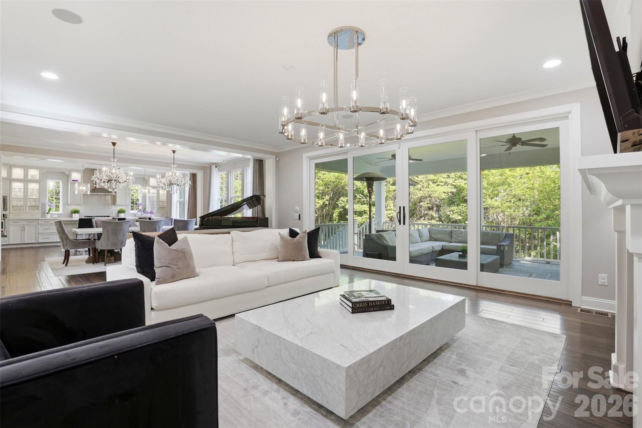 1924 Plaza End Trace Charlotte NC 28205