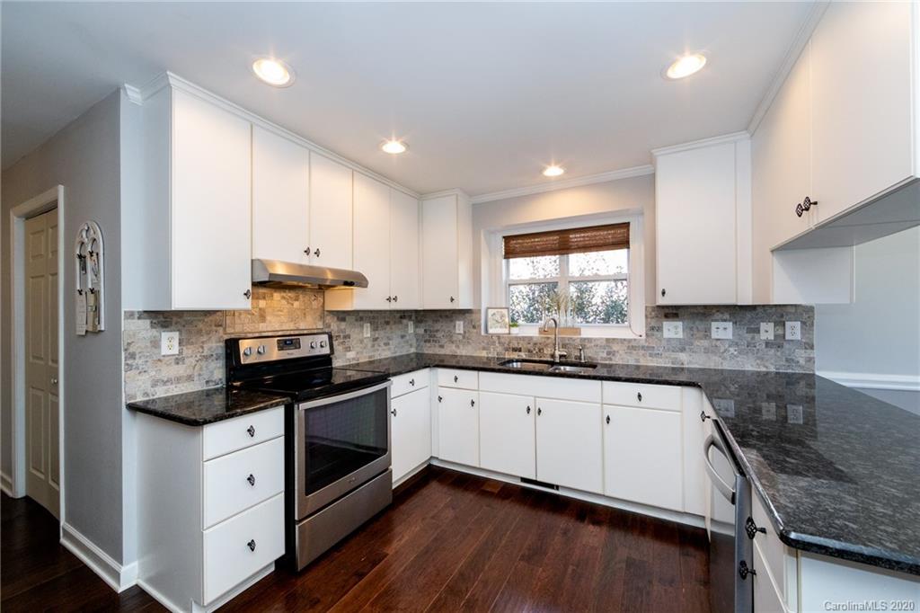 14214 Creekside Drive Matthews NC 28105