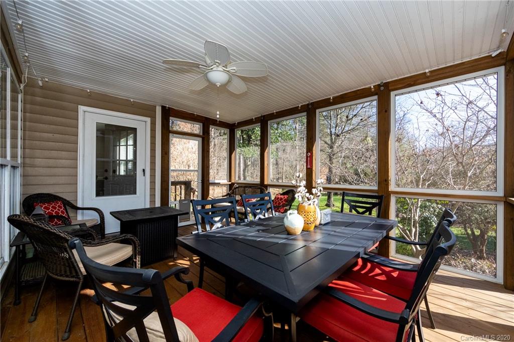 14214 Creekside Drive Matthews NC 28105