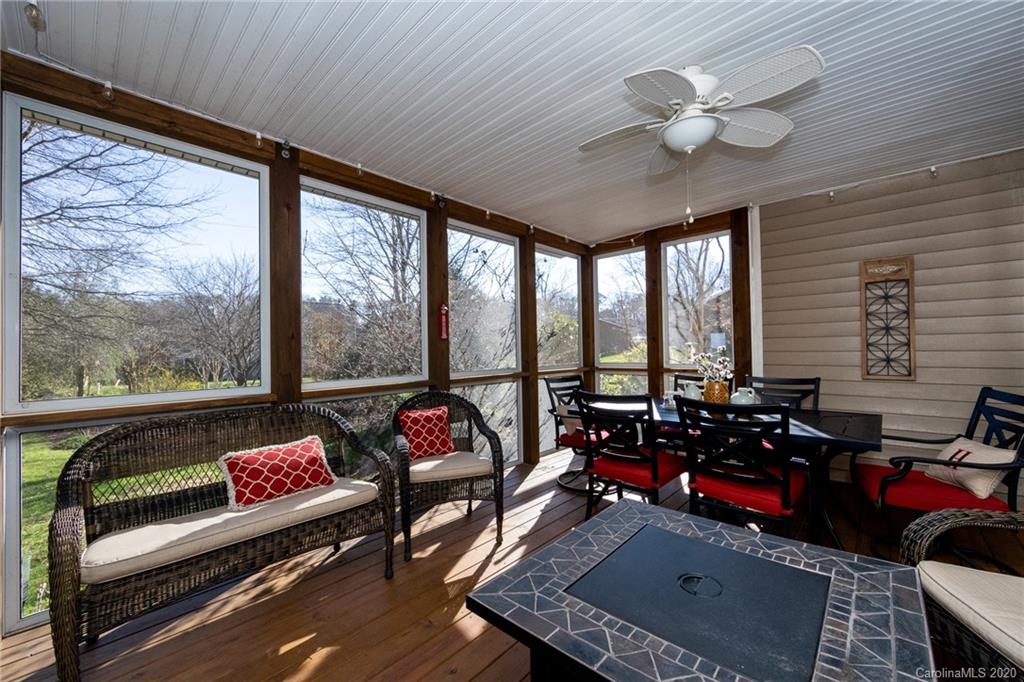 14214 Creekside Drive Matthews NC 28105