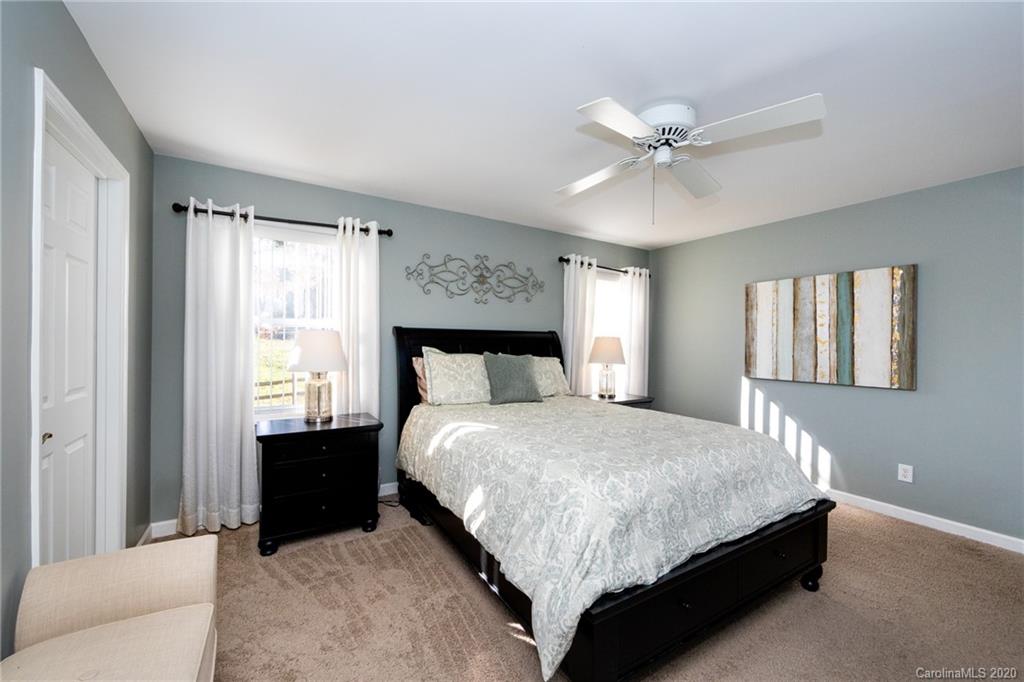 14214 Creekside Drive Matthews NC 28105