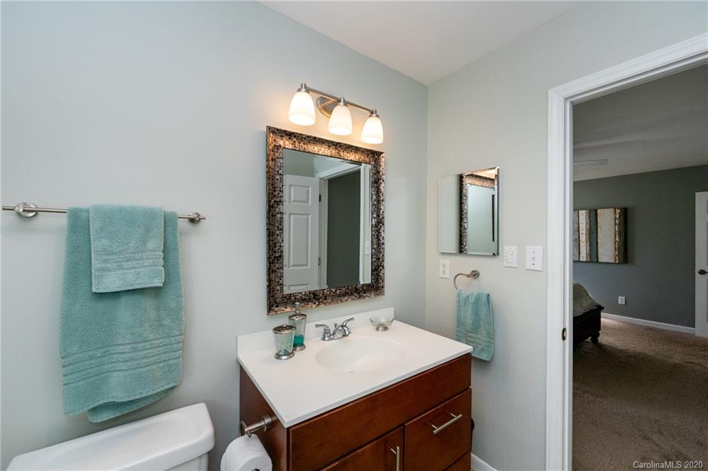14214 Creekside Drive Matthews NC 28105