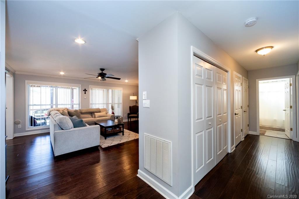 14214 Creekside Drive Matthews NC 28105
