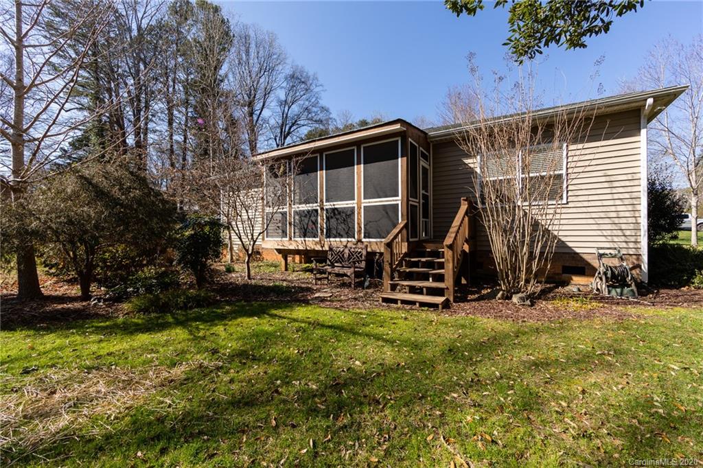 14214 Creekside Drive Matthews NC 28105