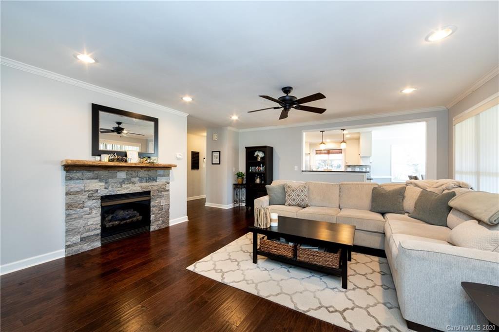 14214 Creekside Drive Matthews NC 28105