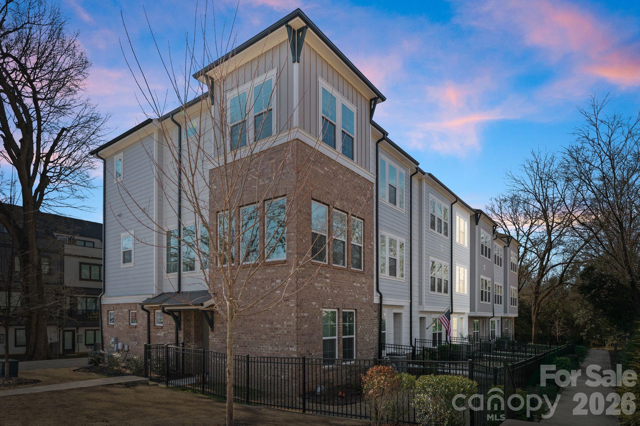 1216 Craig View Way Charlotte NC 28211