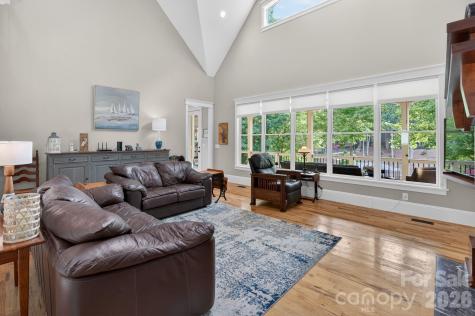 2243 Whiterock Court Sherrills Ford NC 28673
