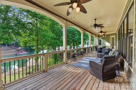 2243 Whiterock Court Sherrills Ford NC 28673